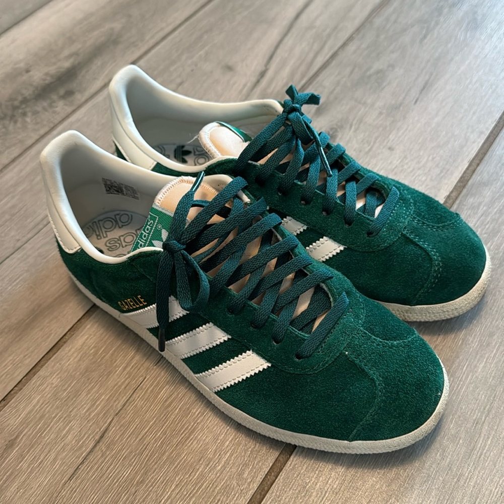 Adidas Gazelle suede green